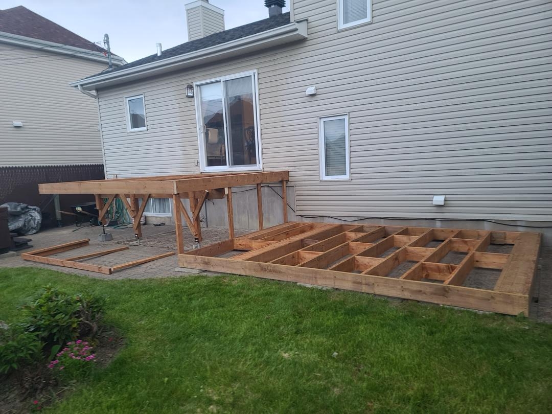 Rénovation et extension d'un patio et d'un deck